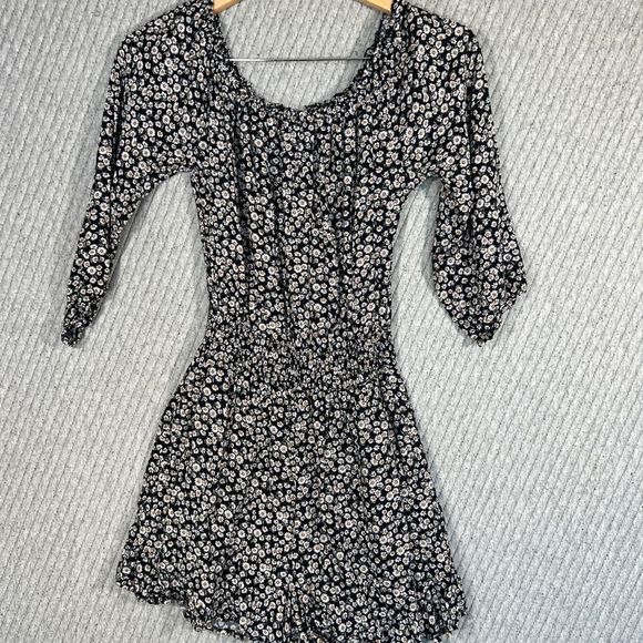 Hollister Black and White Floral Jumpsuit - Picture 2 of 12